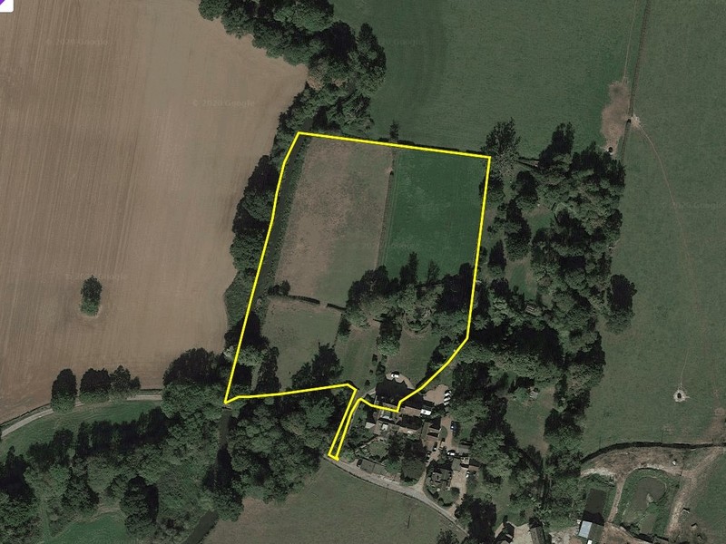 4 Bed Character Property To Rent in Reigate